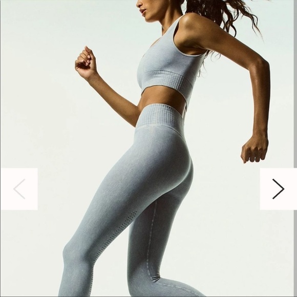 Free People Good Karma Iced Gray NWOT Leggings - Picture 2 of 7